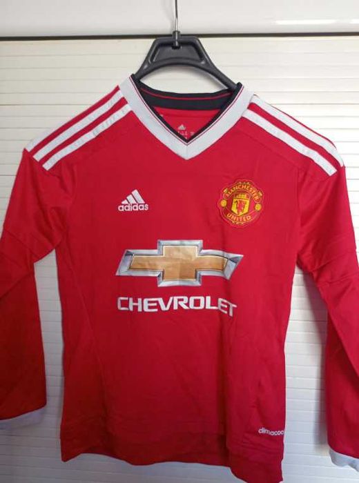 Оригинален детски екип на Манчестър Юнайтед - размер 140