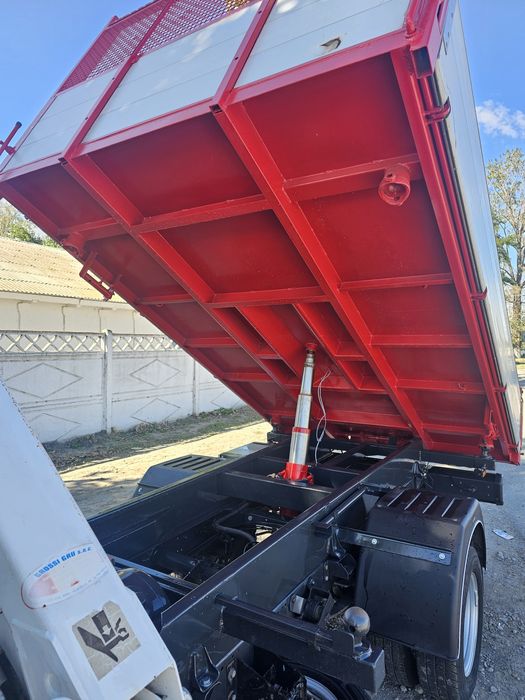 Iveco daily 35c15 Basculabil cu macara,categoria B!