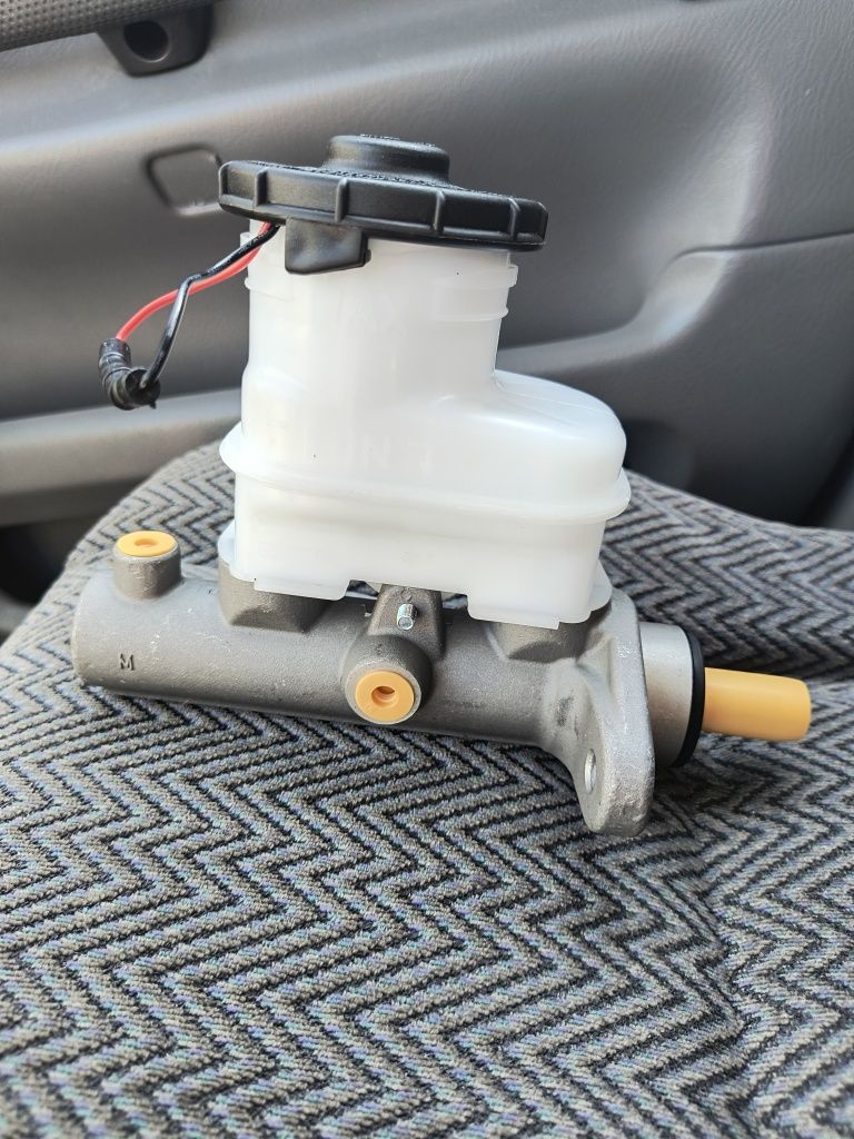 Спирачна помпа Honda CRV 1 / HR-V 1 - 15/16