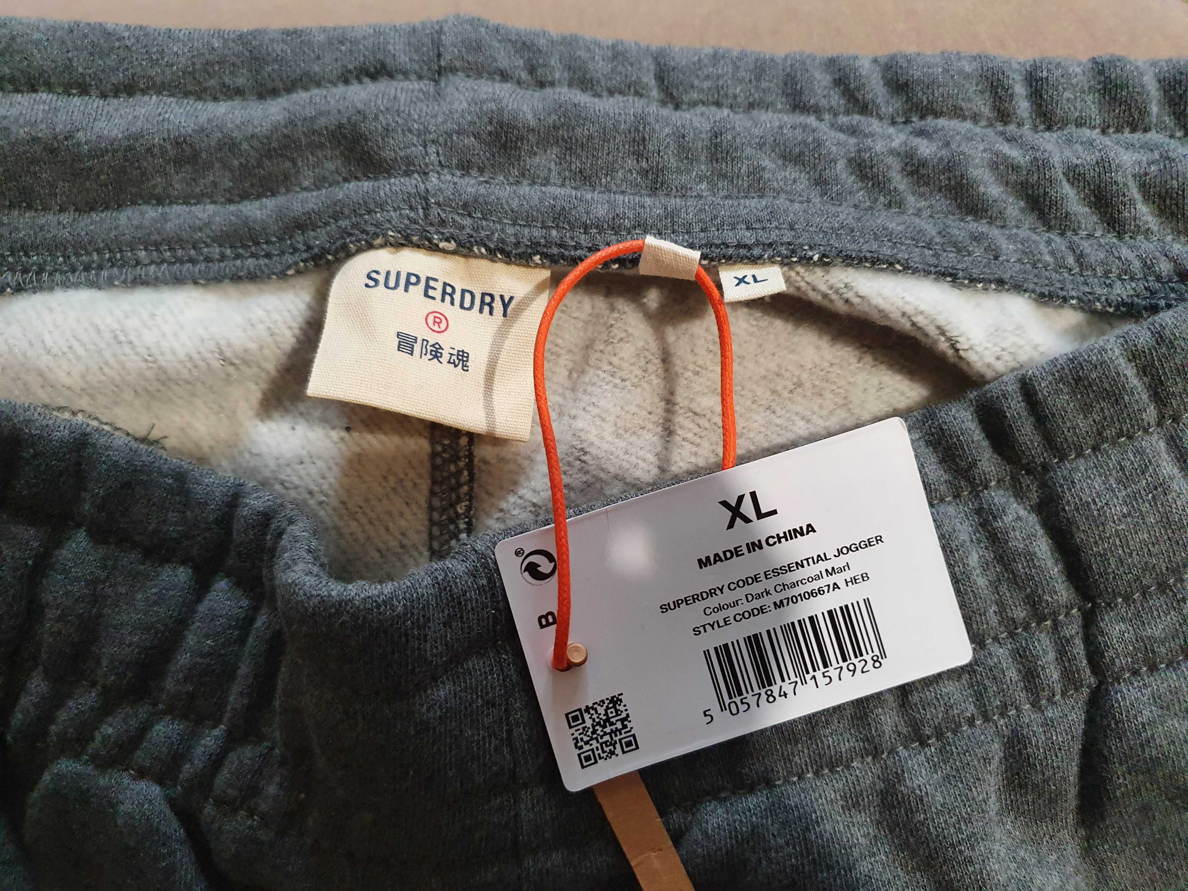 Ново долнище  SUPERDRY  XL