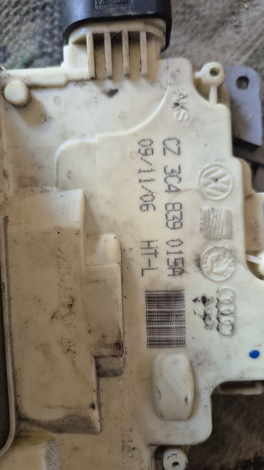 Оригинални брави за Vw Паса 6 2005- 2010г