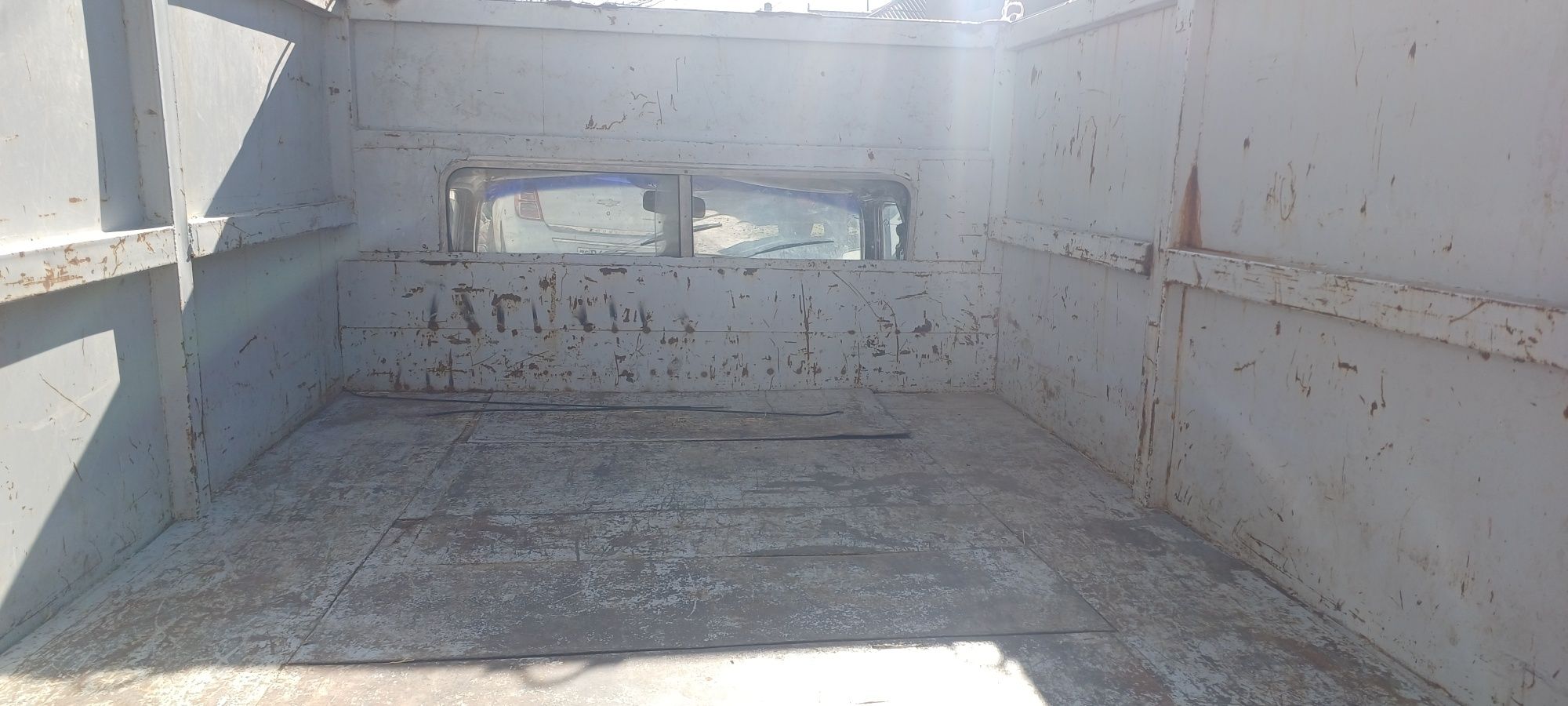Gaz 2410 volga 1987 yil yurip turgan moshina mator moy yimaydi karopka