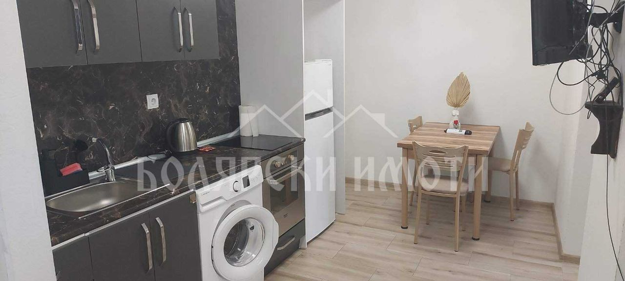 Продава се Къща в Велико Търново, Център - 183 кв.м за 2132 €/кв.м - Снимка #9
