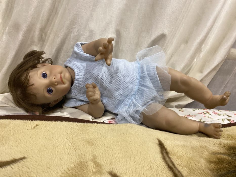 Очаровательная малышка реборн