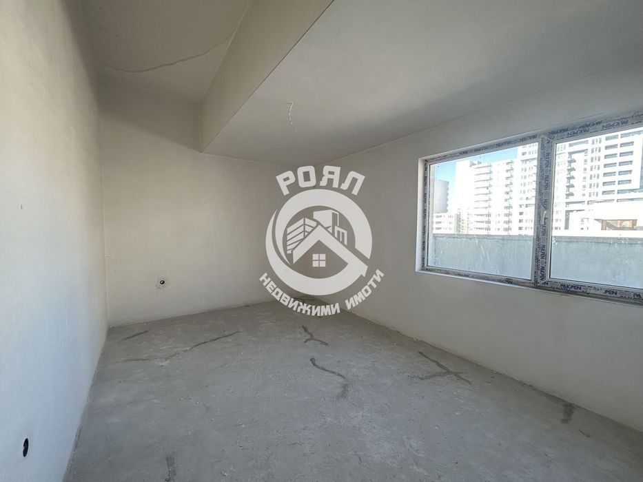 Продава се Тристаен апартамент в Пловдив, Съдийски - 97 кв.м за 1598 €/кв.м - Снимка #2