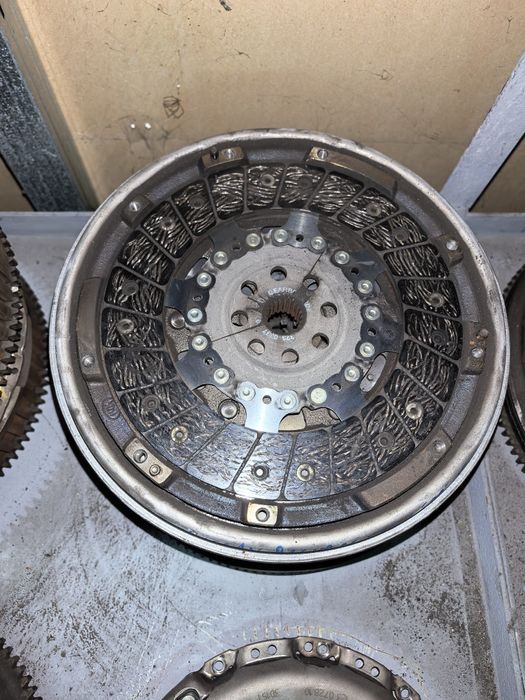 Демпфер/Демпферен маховик за Nissan Qashqai j11 1.5dci