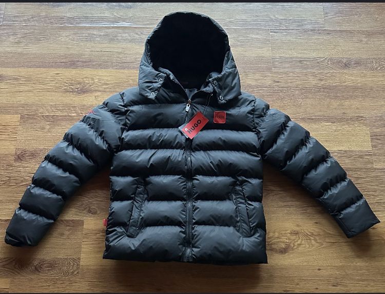 Hugo Boss Зимно Яке ТОП!!!