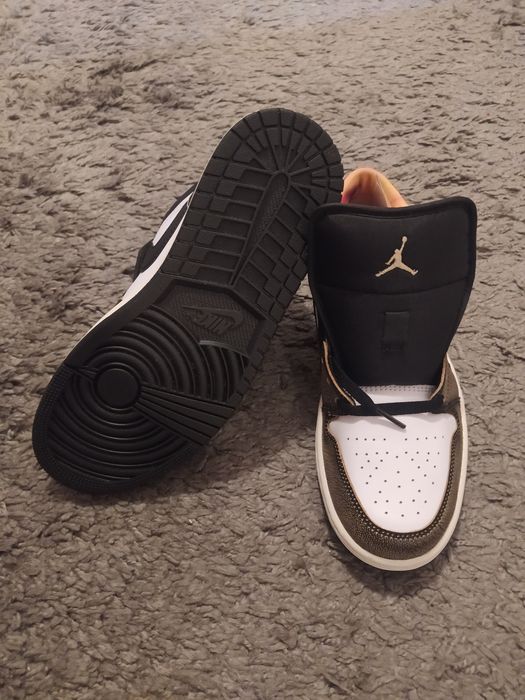Air Jordan 1 LOW SE, Jordan 1 HI Flyease