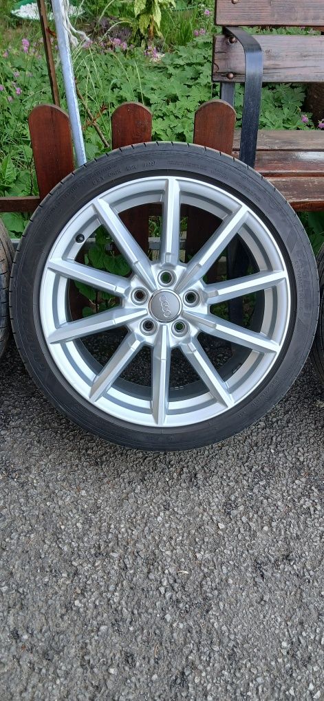 Оригинални джанти Audi 18 с гуми 235/40 Goodyear