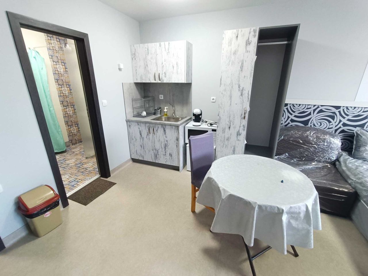 Продава се Двустаен апартамент в Велинград - 80 кв.м за 1113 €/кв.м - Снимка #9