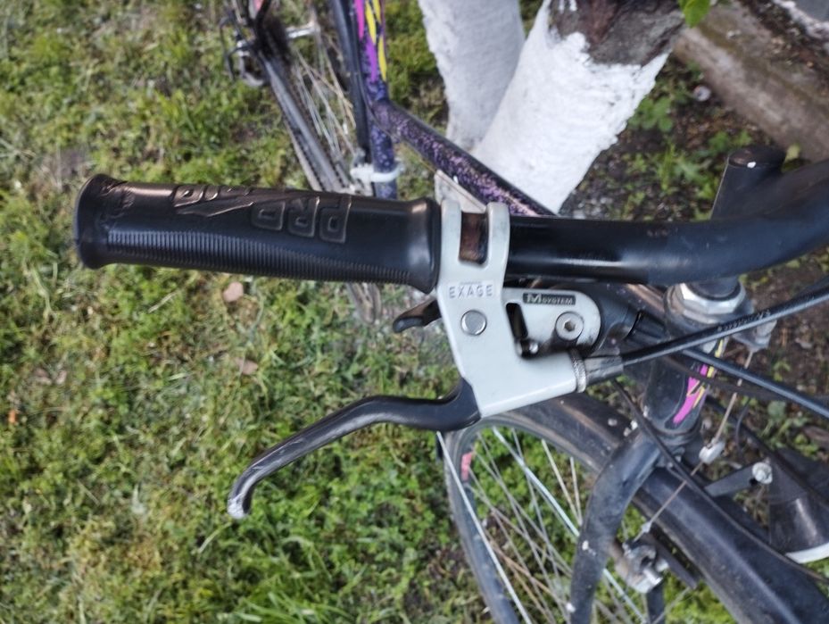 Vând urgent bicicleta, roți de 28