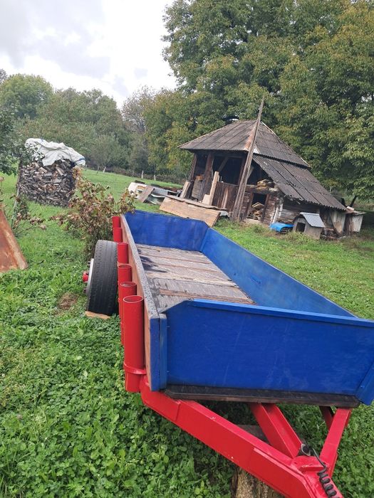 Remorcă pentru tractor