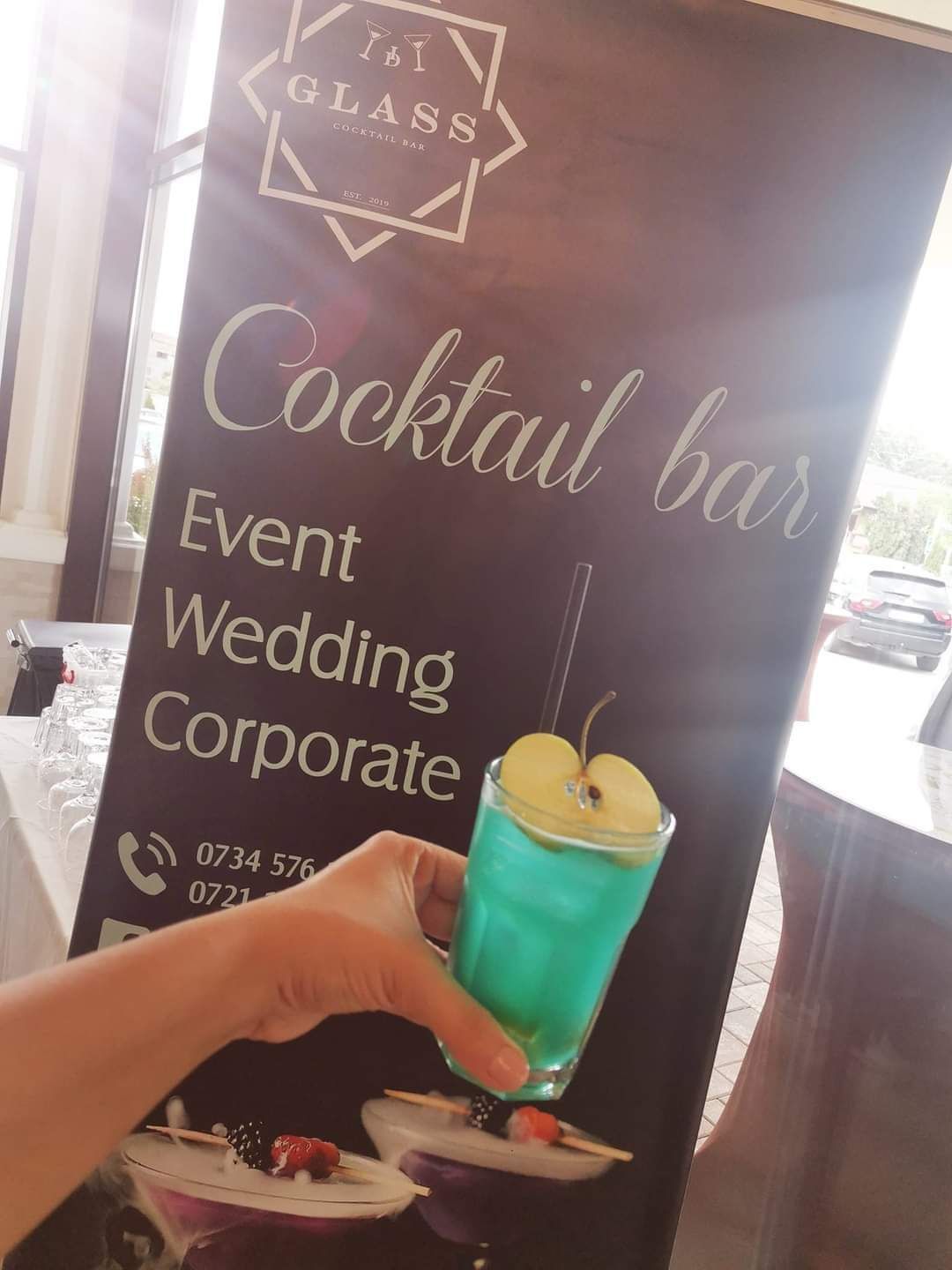 Cocktail Bar/Servicii Complete