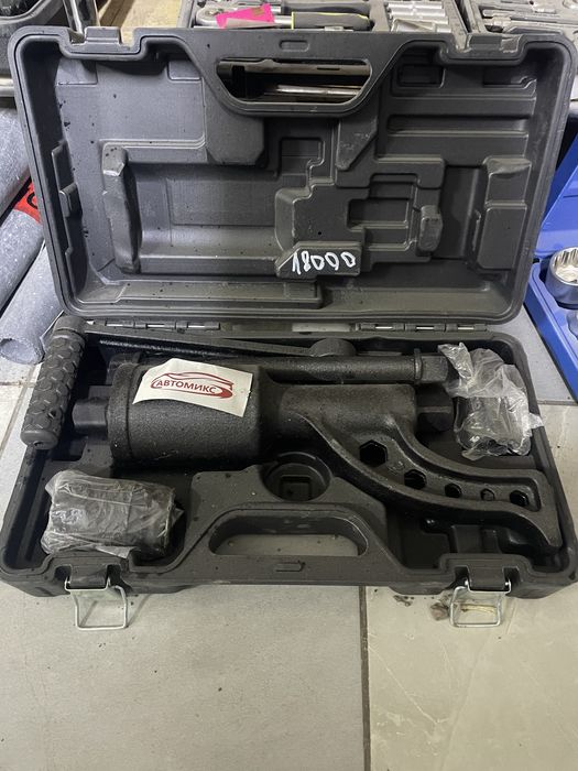 Шайтан ключ для грузовых авто.