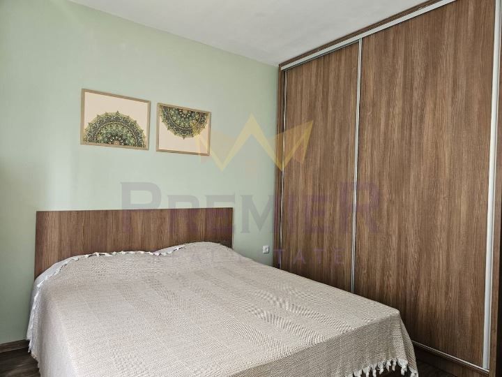 3-стаен в Бургас-Сарафово площ 110м2