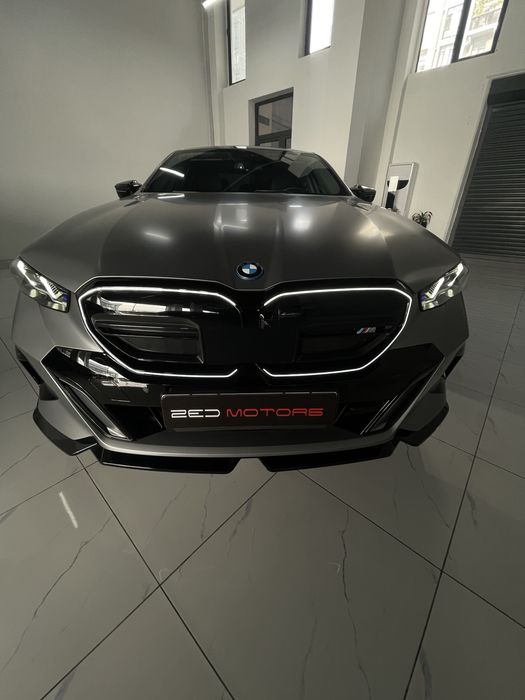 BMW i5 35 L Luxury позиция полний фул
