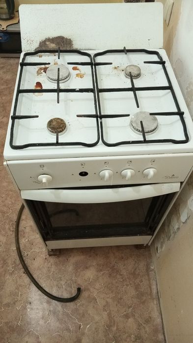 Отдам даром плиту газовую