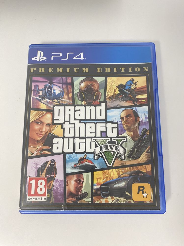 Vând PS4 1TB spațiu de stocare