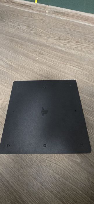 PS4 slim 1T ca nou