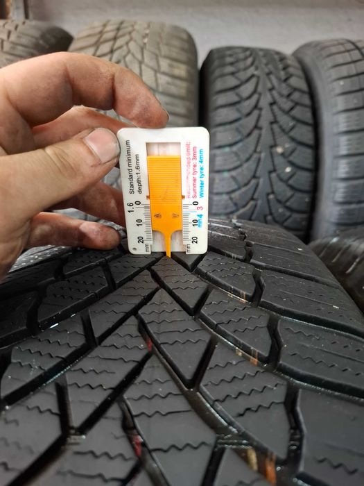 4 Зимни гуми Bridgestone 235/65/17 ДОТ20 (безплатно поставяне)