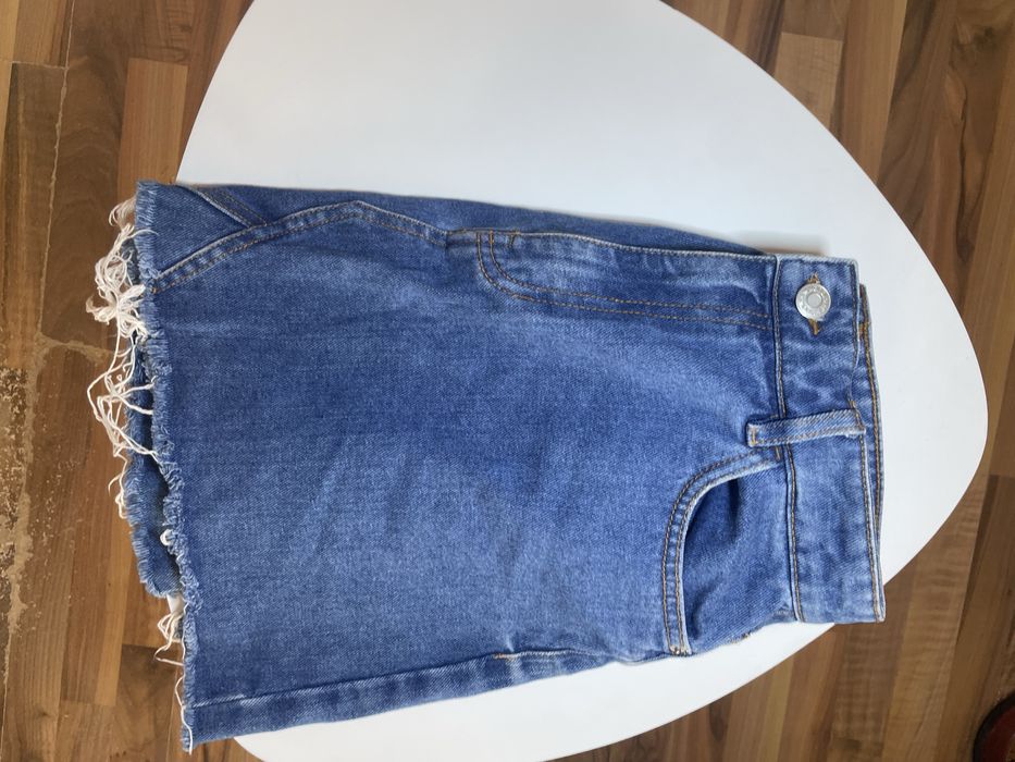 Fusta din denim