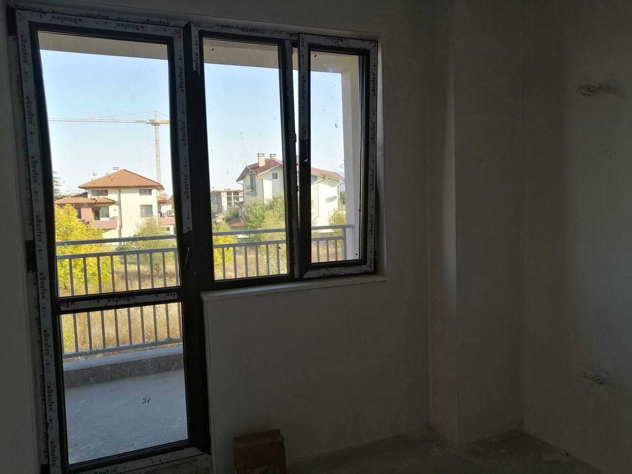 Продава се Тристаен апартамент в Пловдив, Остромила - 110 кв.м за 1310 €/кв.м - Снимка #9