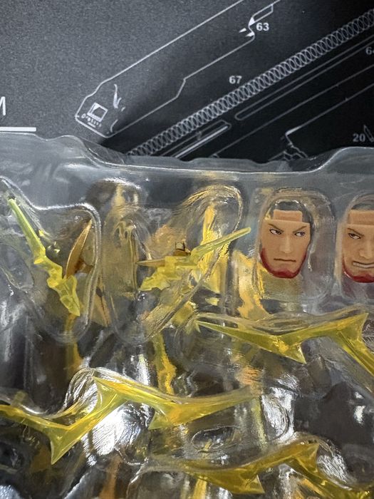 Екшън фигура revoltech the flash