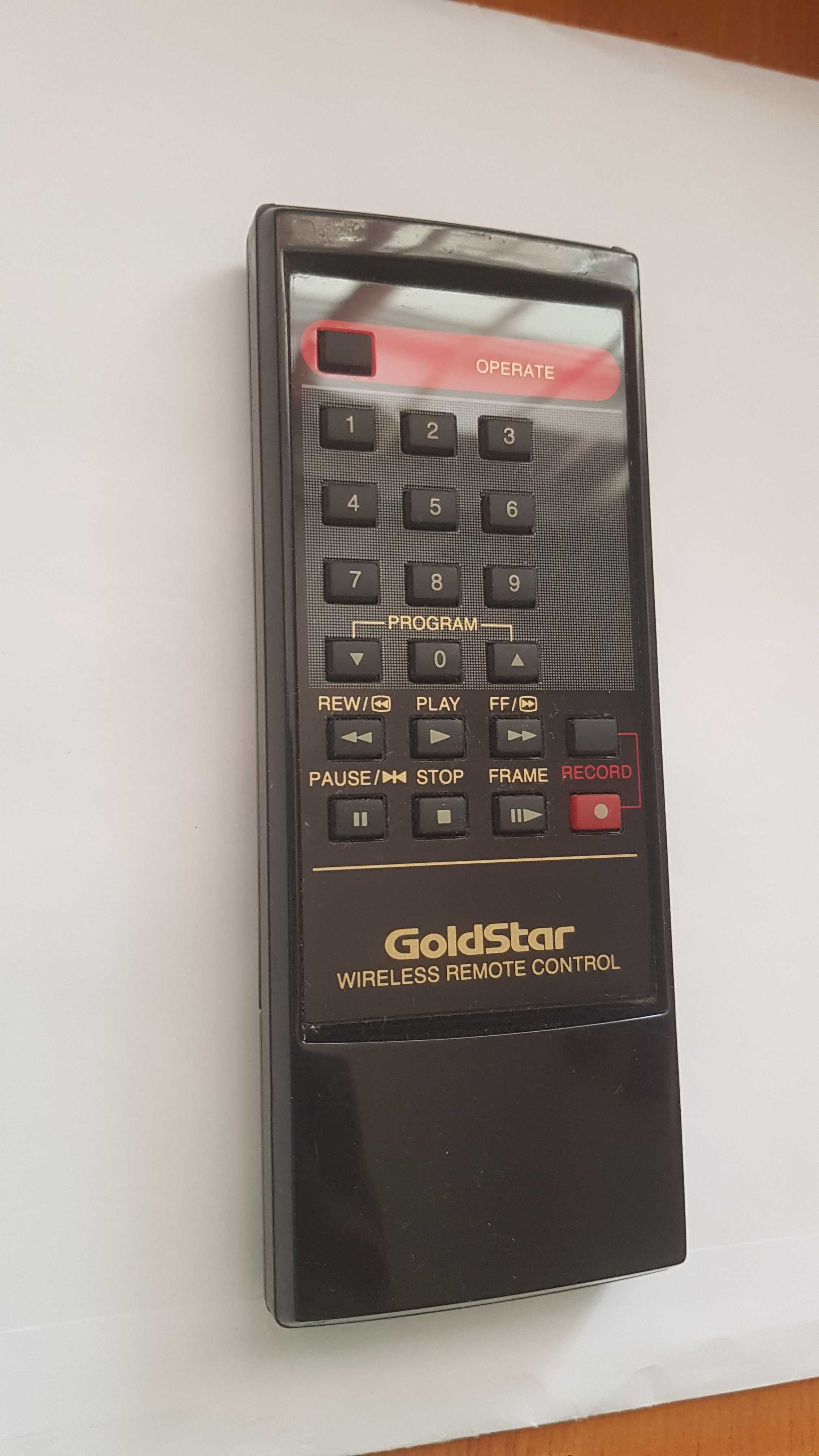 Telecomanda originala Goldstar Video Recorder VHS + SHARP GO653GE Noi