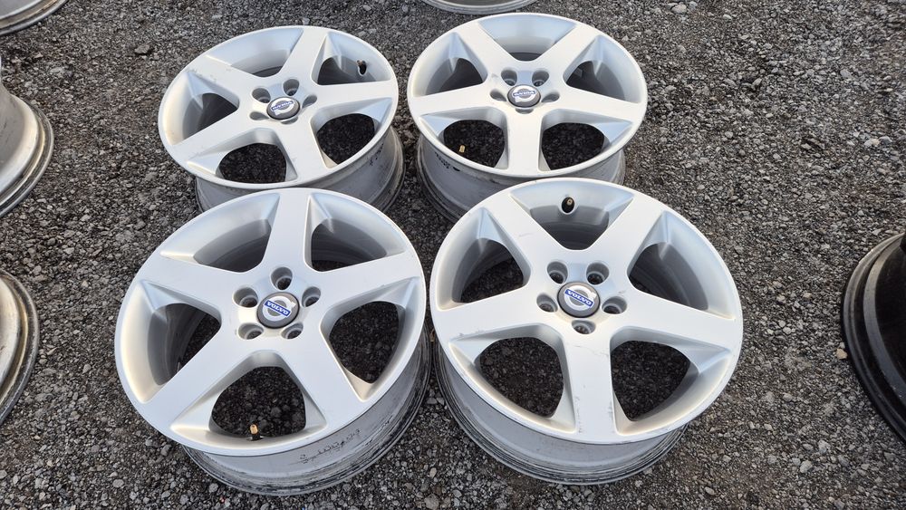 Оригинални джанти Волво 5/108 Volvo S60,S80 5x108

Употребявани, Шумен