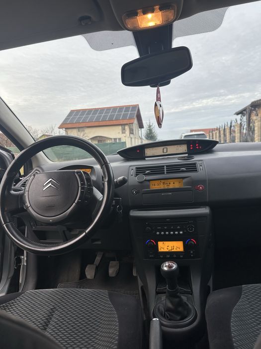 Vând Citroen C4 16 HDI