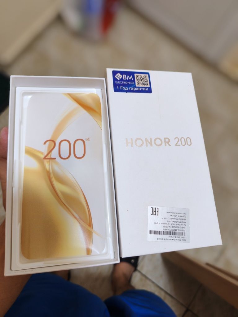 Honor 200 8+8 gb RAM, 256 gb ROM
