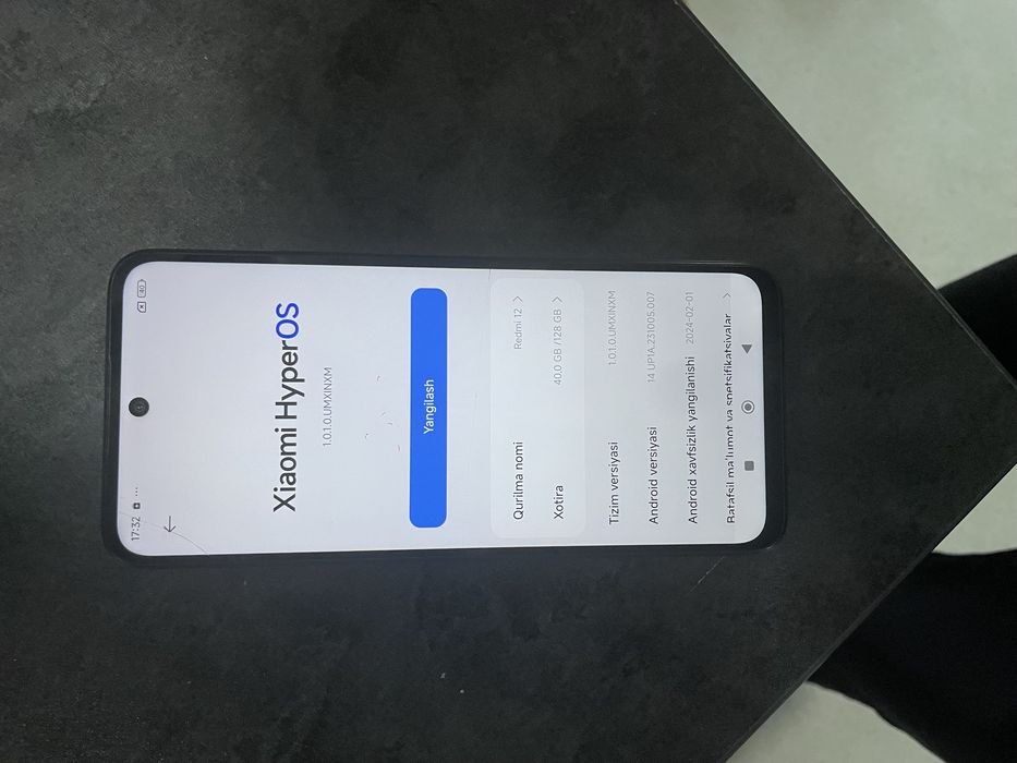Redmi 12 4.  128.