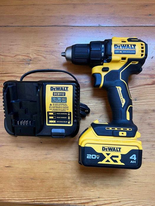 DeWalt DCD708 Шуруповерт