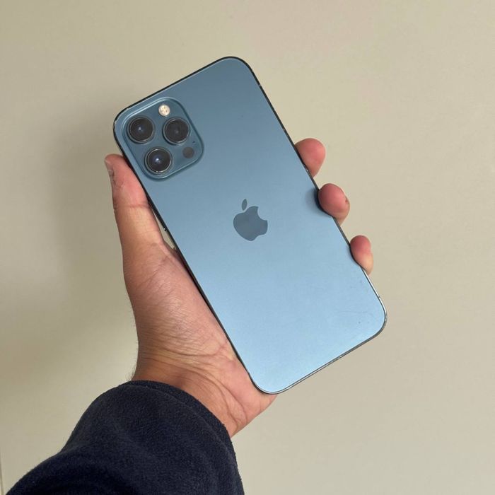 Iphone 12 Pro Max ideal