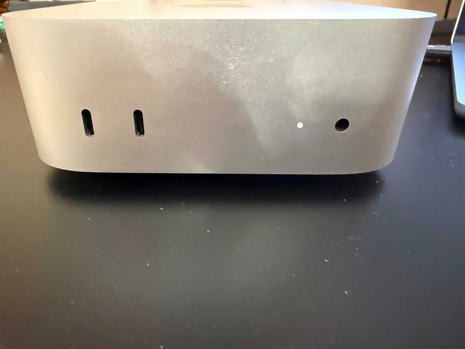 Mac Mini M4 Pro / 64GB RAM / 512GB SSD — 1 г. остатъчна гаранция.