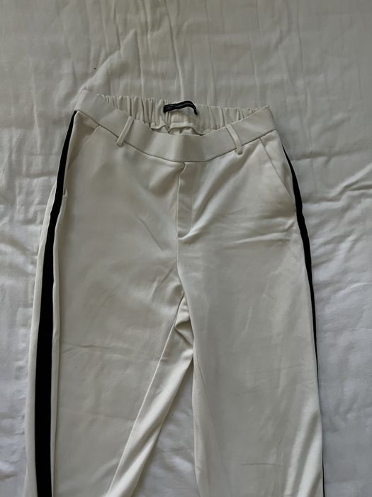 Pantaloni eleganti zara.