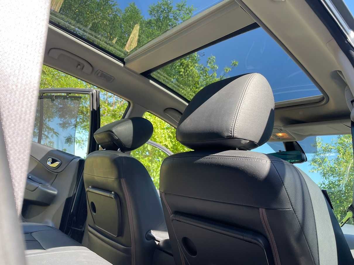 Renault Koleos AUTOMAT 2X4 - 4X4 2009 2,0 dci panoramic, xenon, piele,