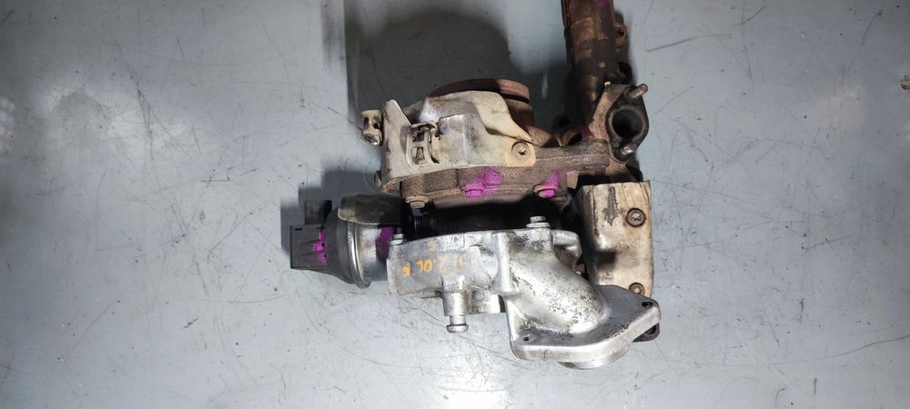 Turbo volkswagen vw pasat b7 2.0 tdi 140 cp CFFB