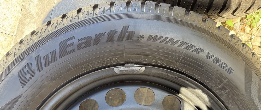 Jante otel plus anvelope M+S 215 60 16 impecabile ca noi Passat B8