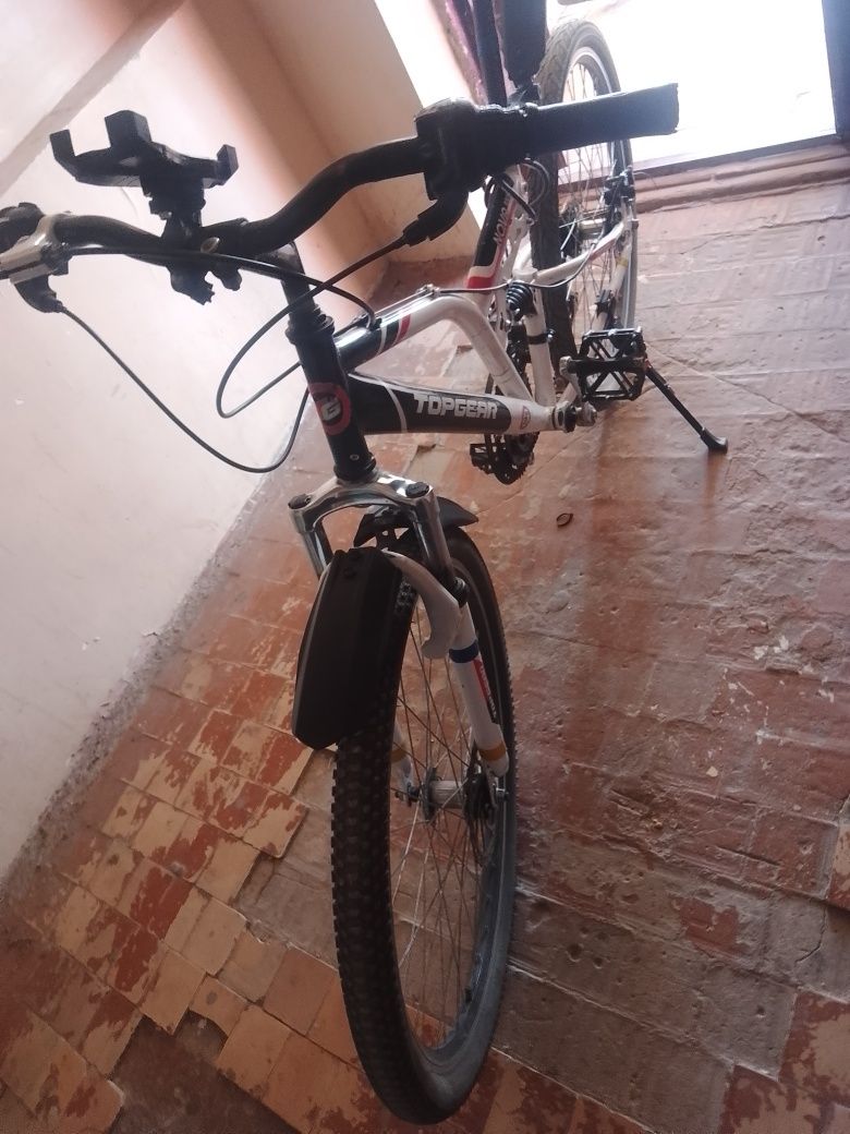 Velik sotiladi narxi kelishiladi