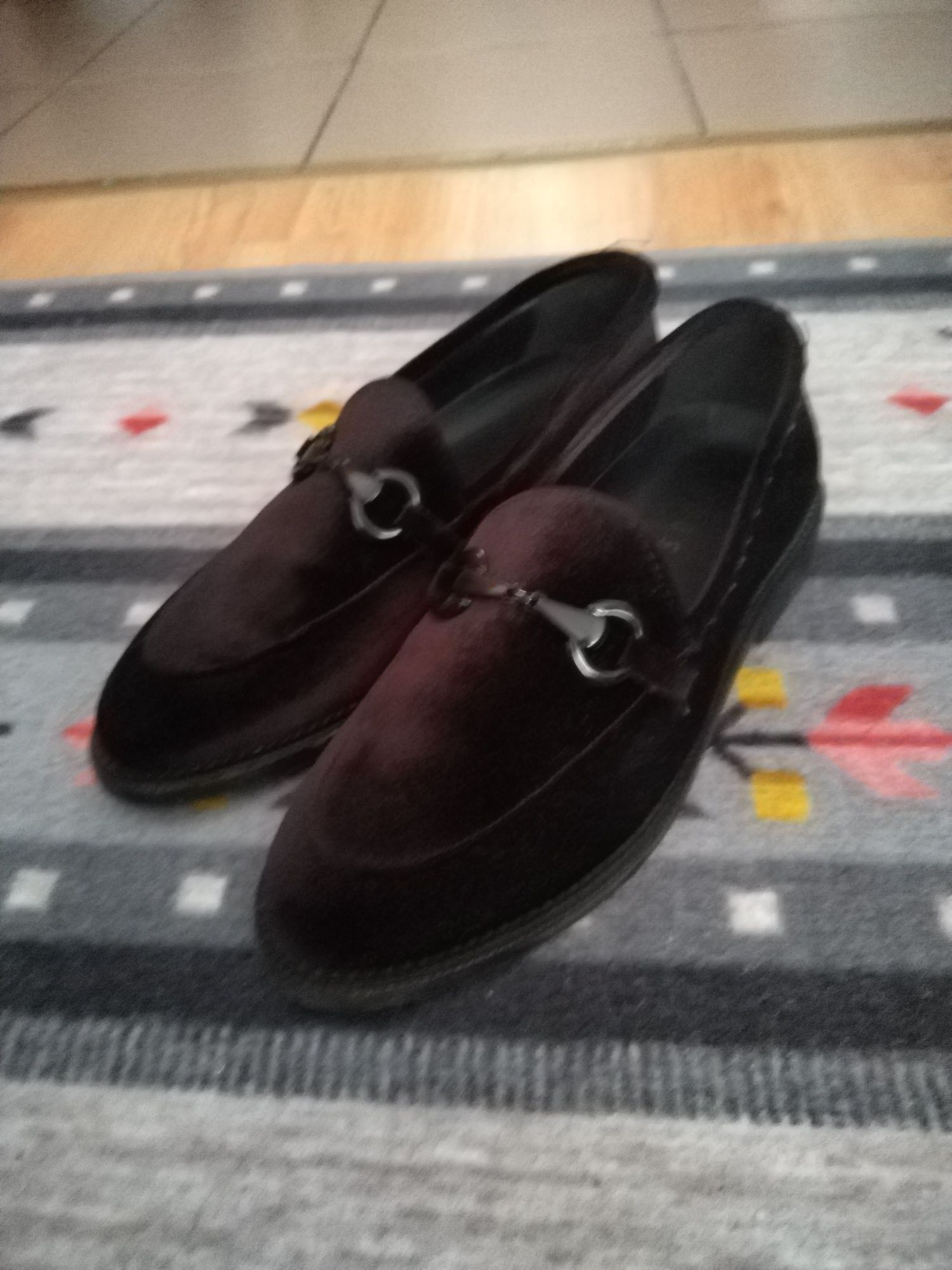 Pantofi de catifea dama