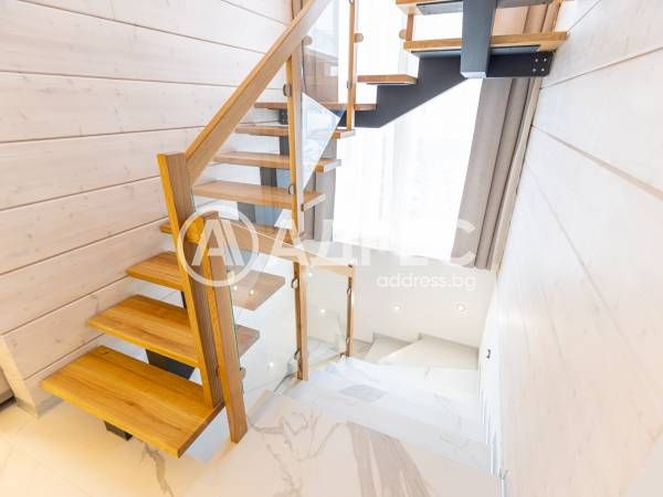 Продава се Къща в София, в.з. Бояна - 452 кв.м за 2423 €/кв.м - Снимка #2
