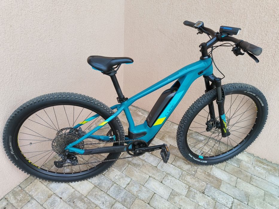 Bicicleta electrica CUBE in stare perfecta