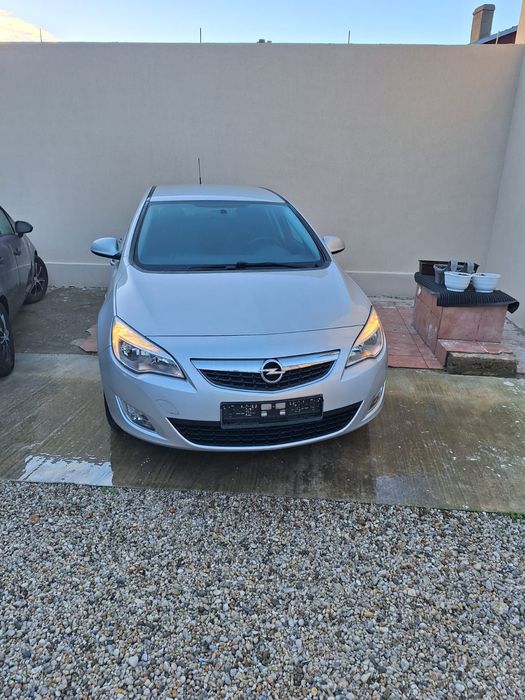 Opel Astra J 1.4 Benzina