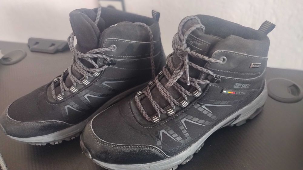 Зимни обувки за момче Mat Star