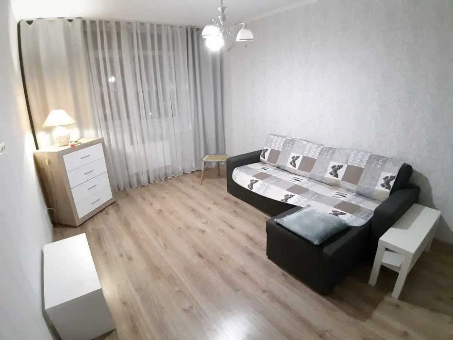 Дава се под наем Двустаен апартамент в София, Център - 55 кв.м за 382.5 € - Снимка #2