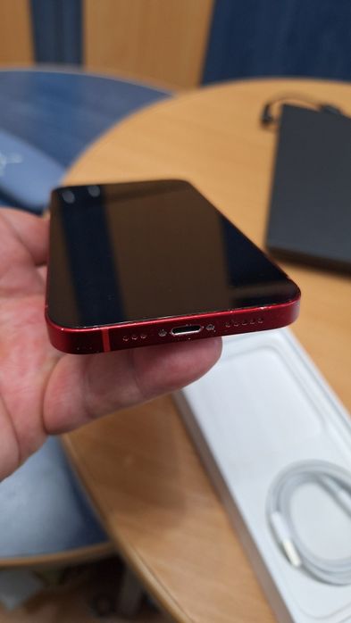 Iphone 13 pentru piese