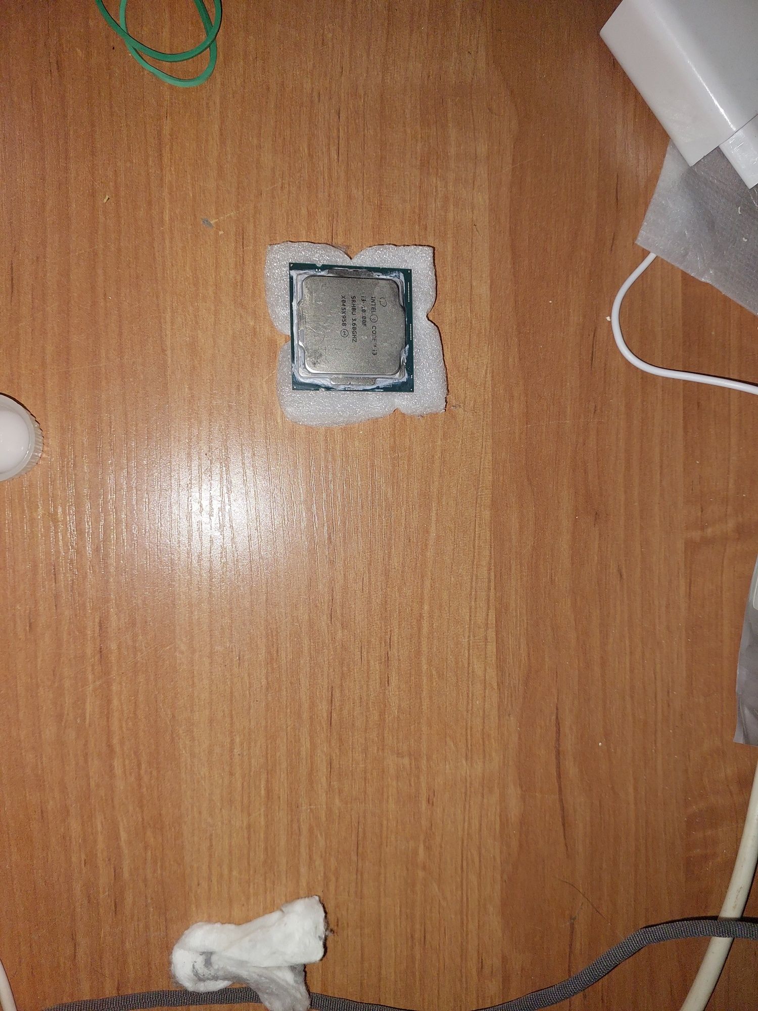Продам процессор i3 10100f