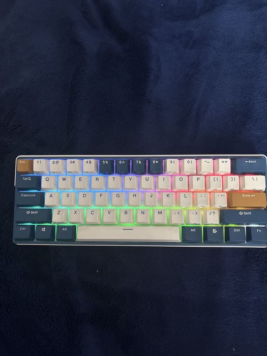 Tastatura Royal Kludge 61 Plus