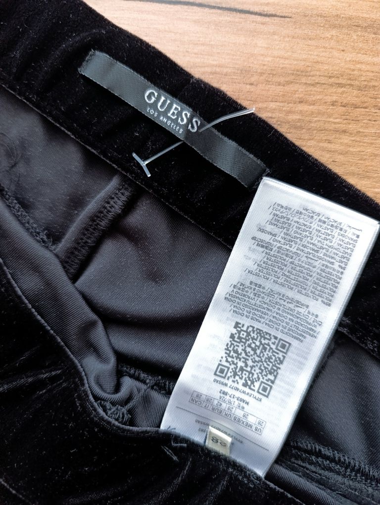 Guess пола, плюш, S/M